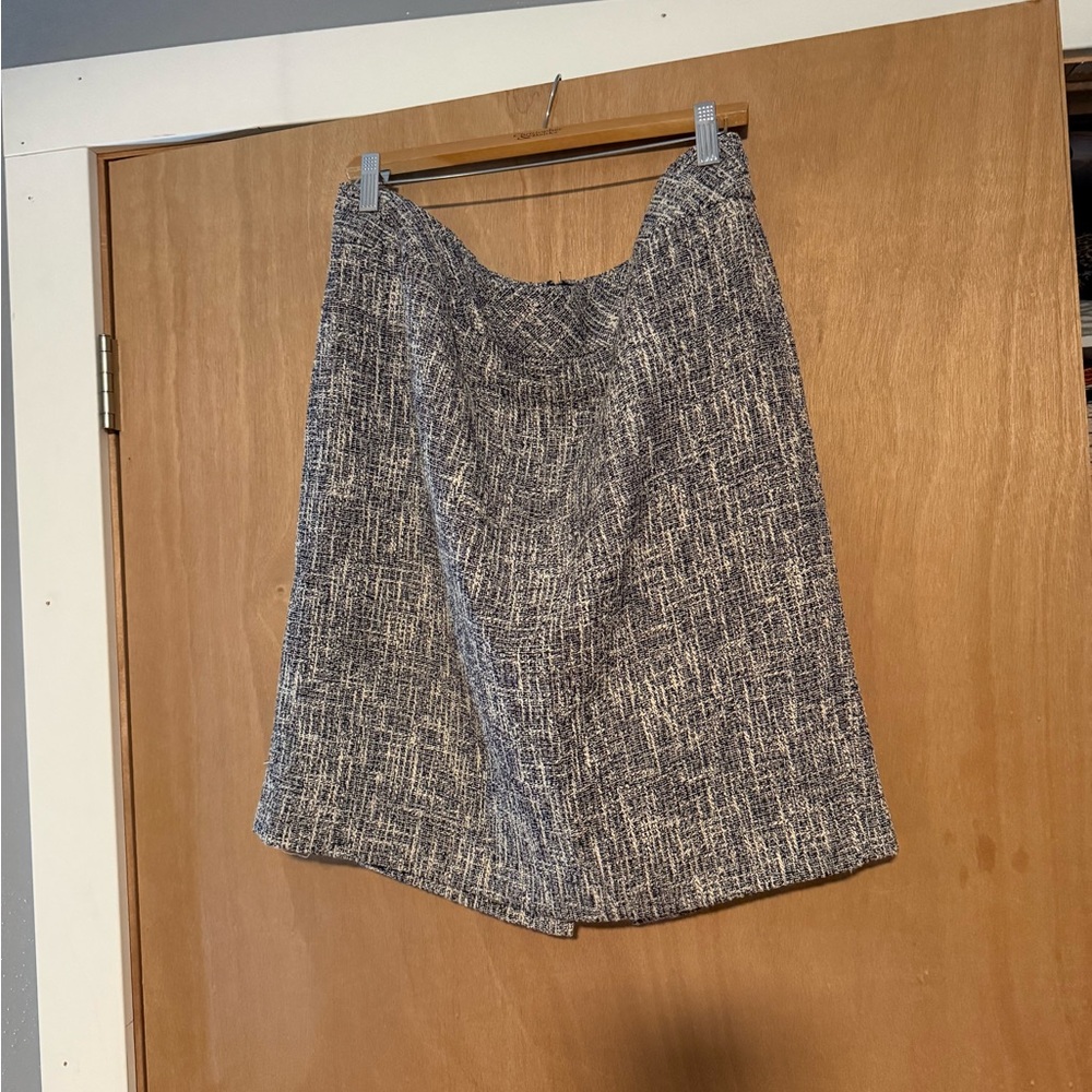 Kasper Navy-and-White Textured A-Line Skirt